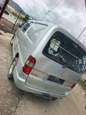 Toyota HiAce 2011 Silver