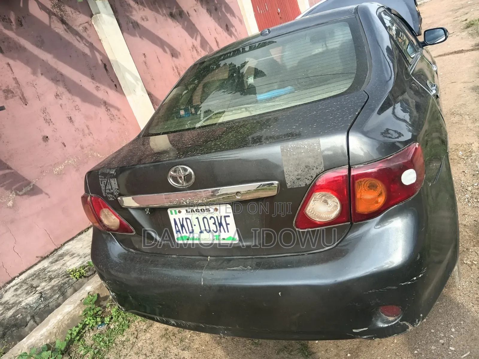 Toyota Corolla 2010 Gray