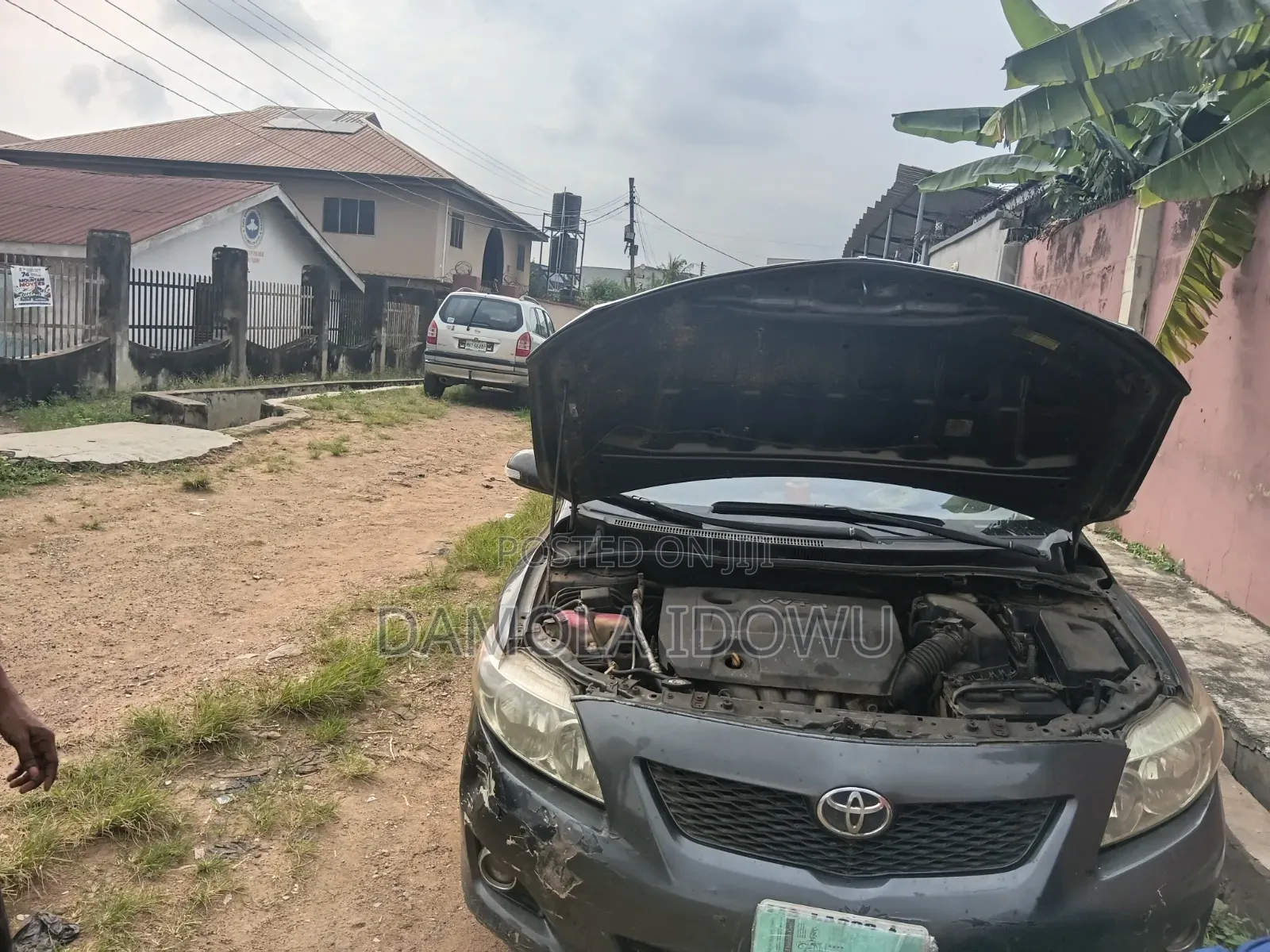 Toyota Corolla 2010 Gray