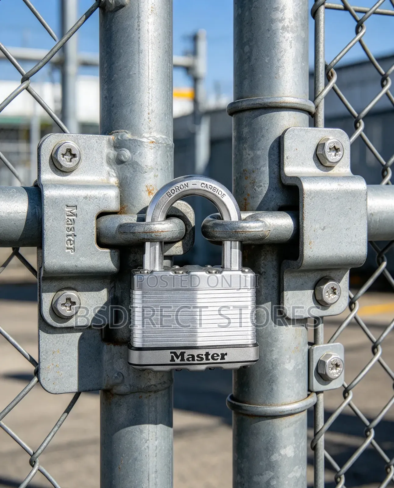 Master Lock Heavy Duty Laminated Steel 64mm Padlock 38mm Shackle