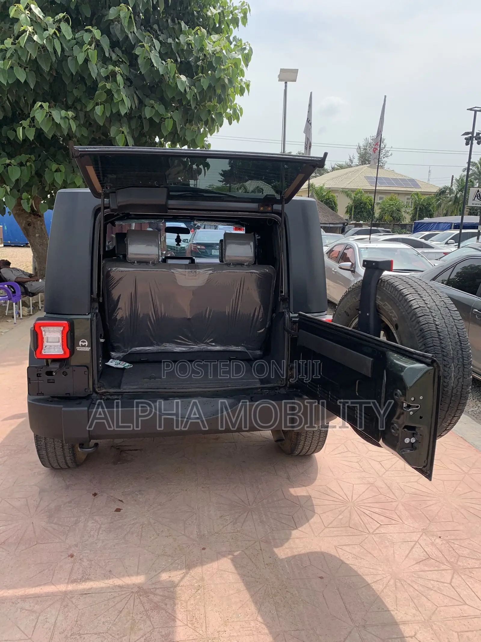 Jeep Wrangler 2010 Green