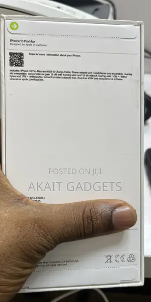 New Apple iPhone 16 Pro Max 256 GB Black