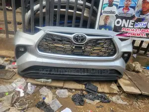 Highlander 2018 / 2020 Bumper
