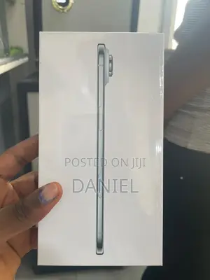 New Apple iPhone Air 256 GB White