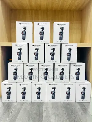 Osmo Pocket 3 Creator Combo Vlogging Camera