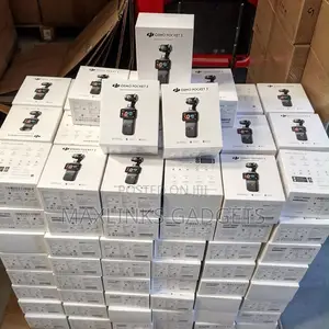 Osmo Pocket 3 Creator Combo Vlogging Camera