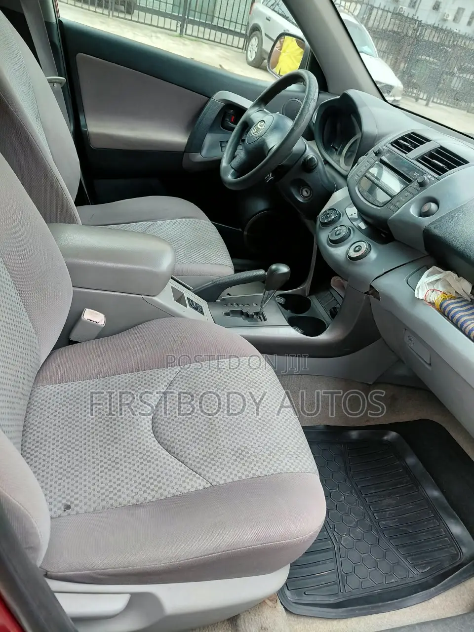 Toyota RAV4 2008 Red