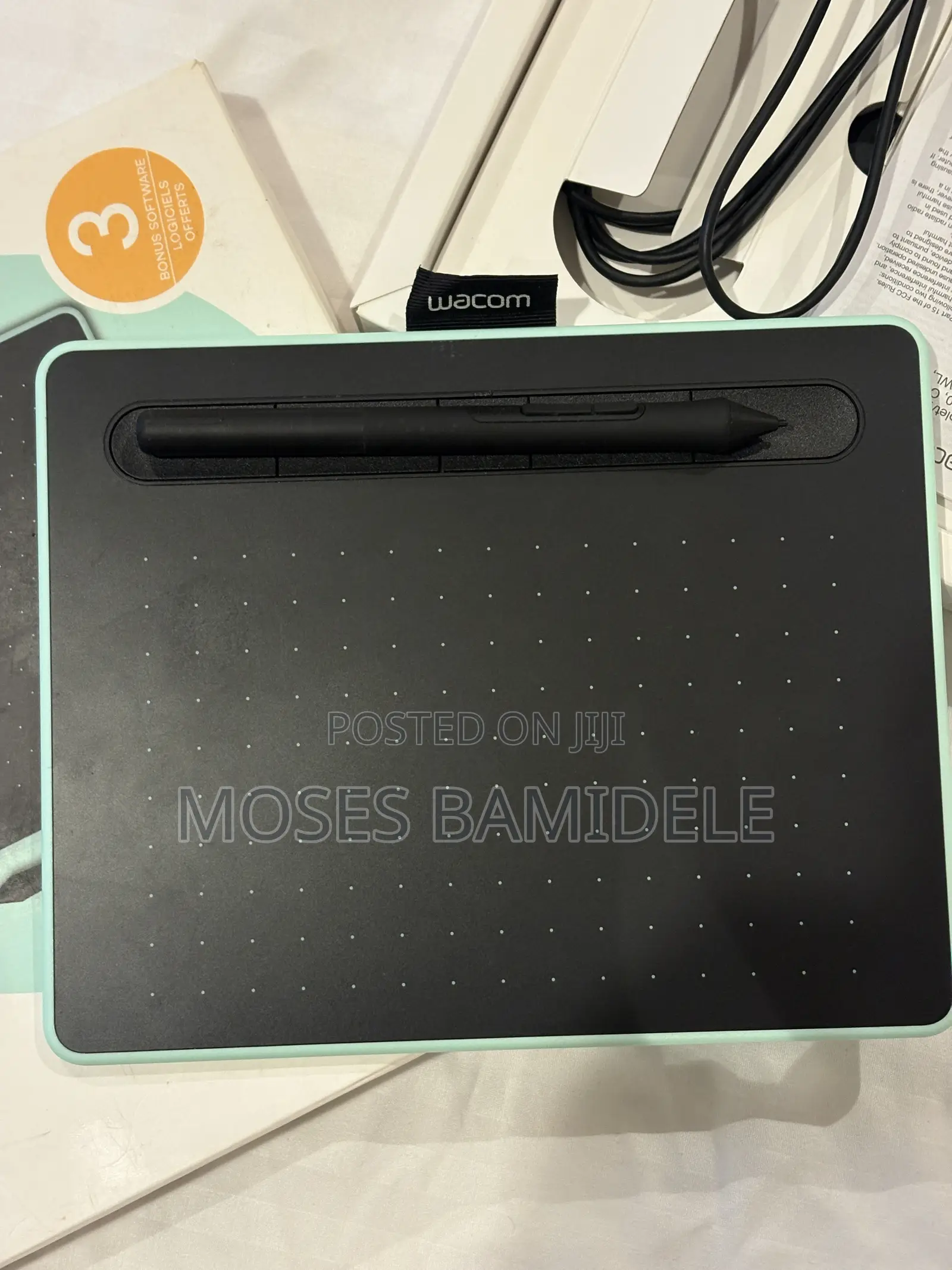 Tablet 4 GB Black