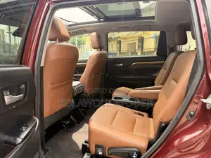 Toyota Highlander Limited Platinum 4x4 V6 (3.5L 6cyl 8A) 2017 Burgundy
