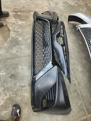 Complete Front Bumper Camry Se 2018
