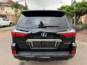 Lexus LX 570 AWD 2017 Black