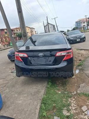 Toyota Camry SE 4dr Sedan (2.5L 4cyl 6A) 2013 Black