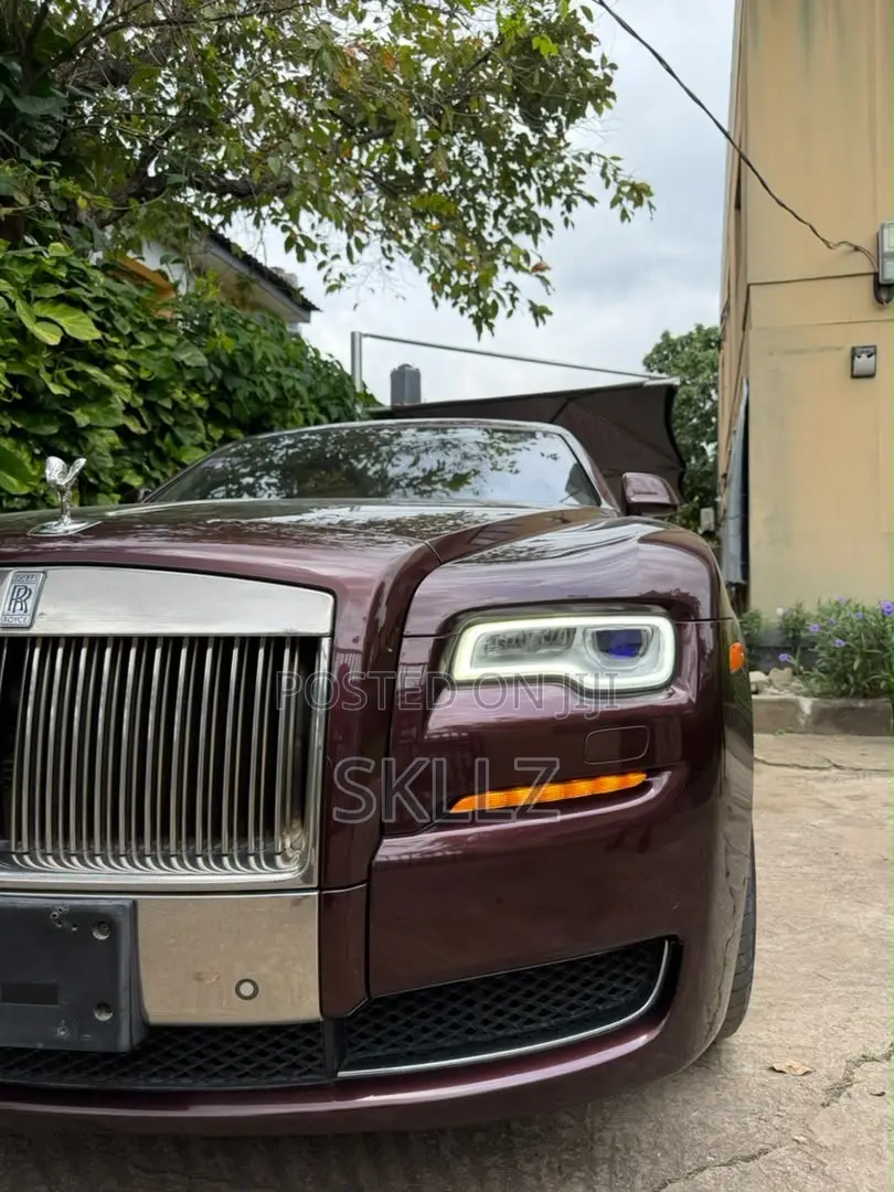 Rolls-Royce Ghost 2017 Burgundy