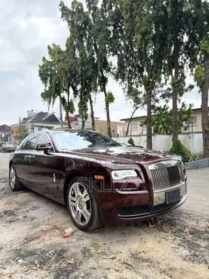 Rolls-Royce Ghost 2017 Burgundy
