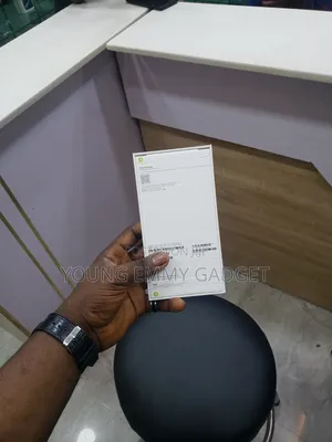 New Apple iPhone 18 Pro Max 256 GB Blue