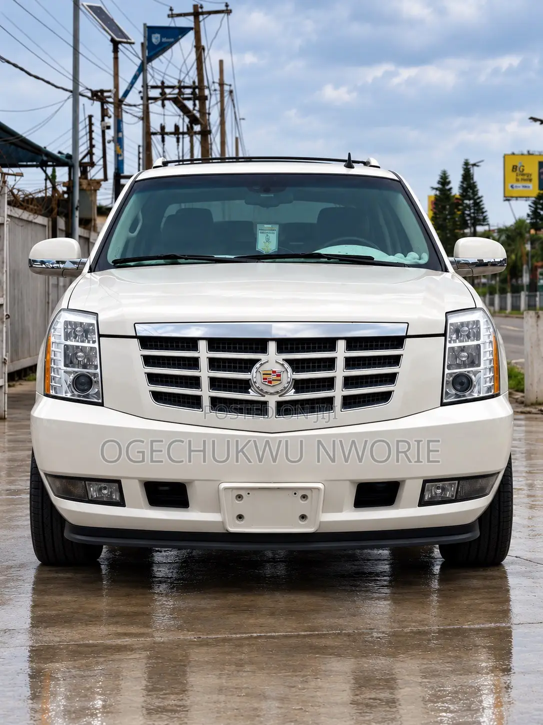 Cadillac Escalade 2013 White