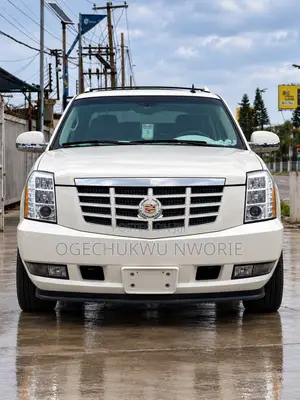 Cadillac Escalade 2013 White