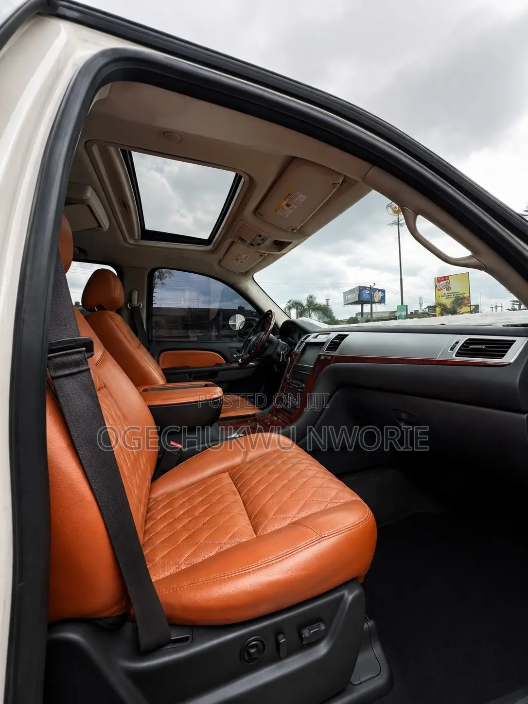Cadillac Escalade 2013 White