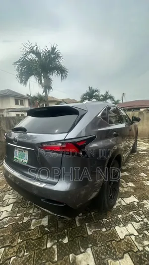 Lexus NX 2017 Gray