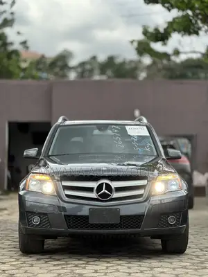Mercedes-Benz GLK-Class 350 4MATIC 2010 Gray