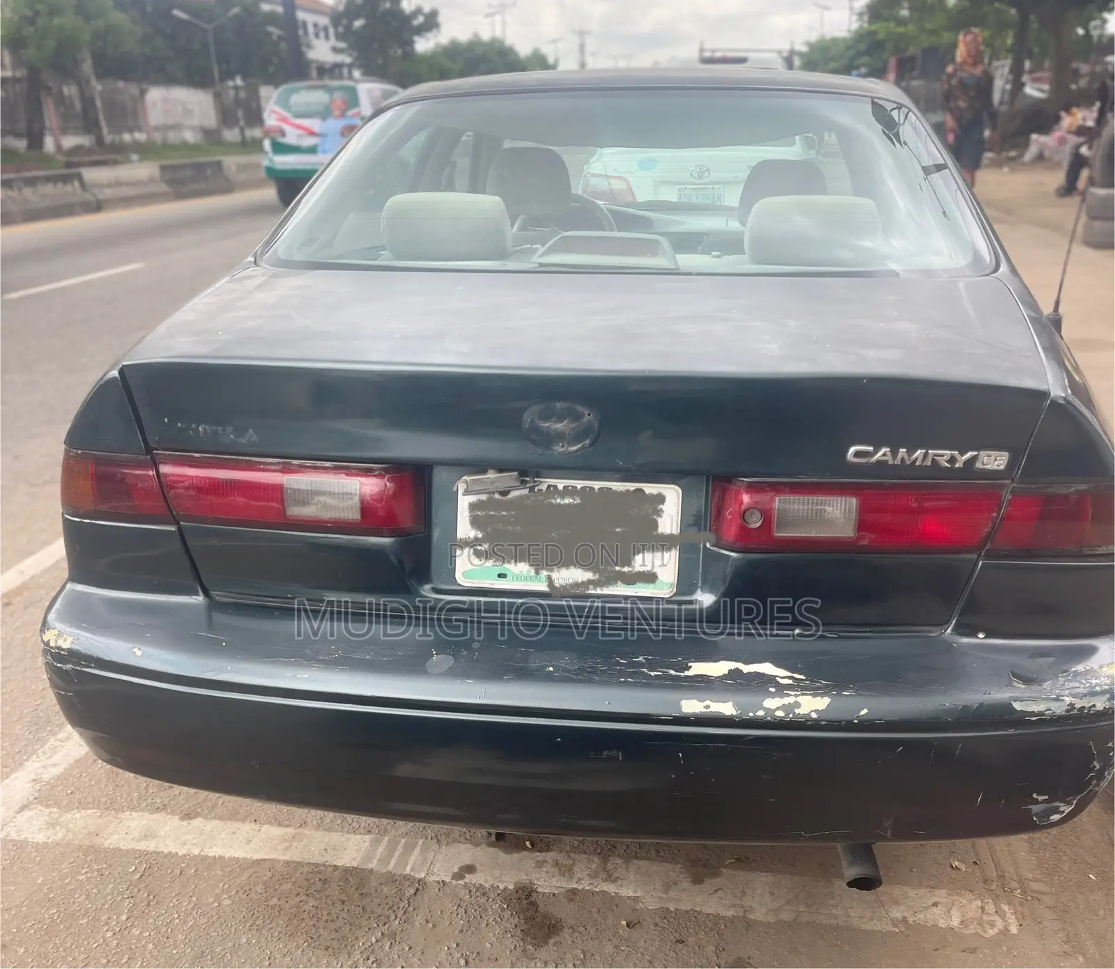 Toyota Camry Automatic 1999 Gray