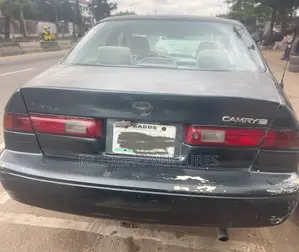 Toyota Camry Automatic 1999 Gray