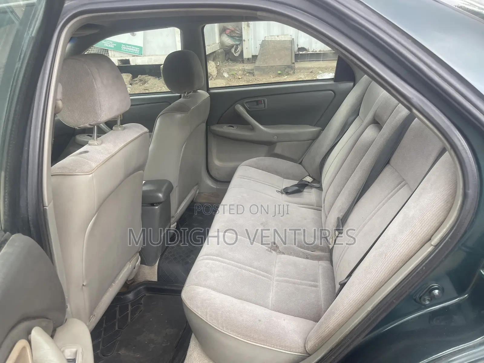Toyota Camry Automatic 1999 Gray