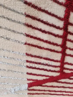 Center Rug. 7 by 10 High Quality Smooth Center Rug Available in Bulk