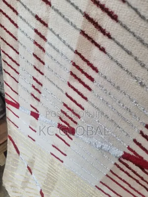 Center Rug. 7 by 10 High Quality Smooth Center Rug Available in Bulk
