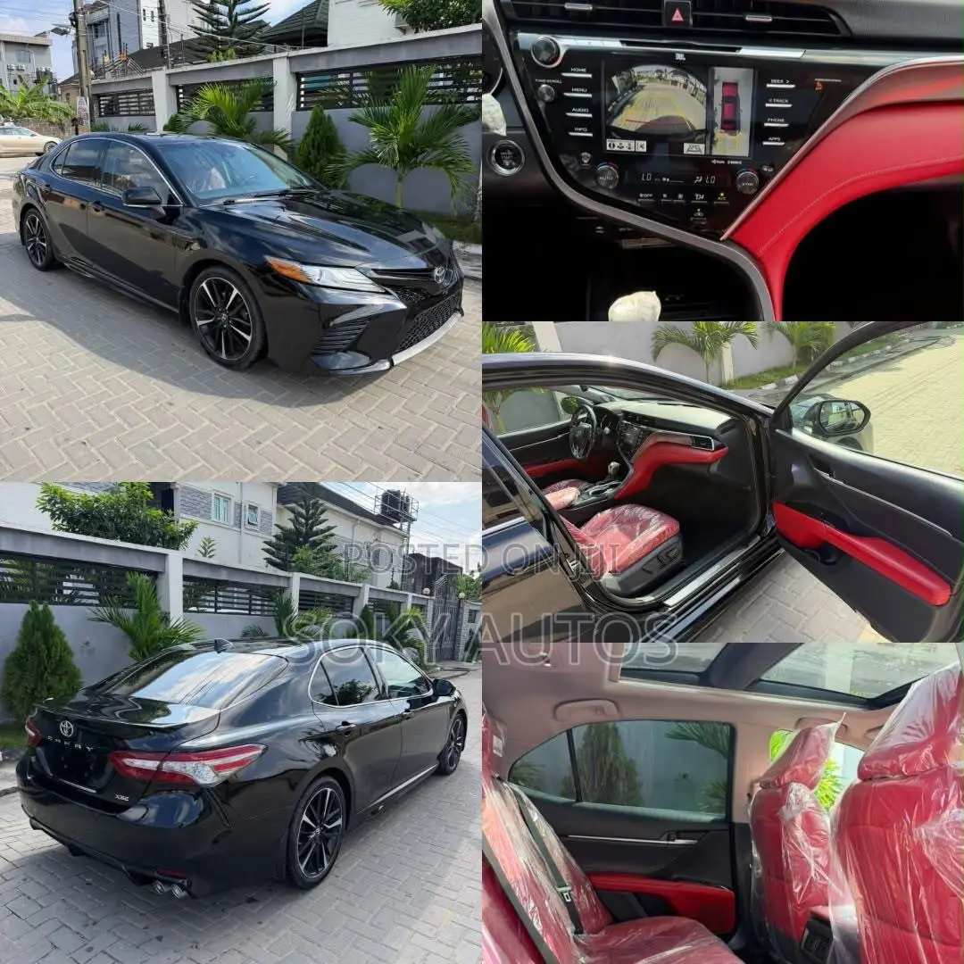 Toyota Camry 2019 Black