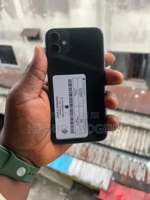 Apple iPhone 11 64 GB Black