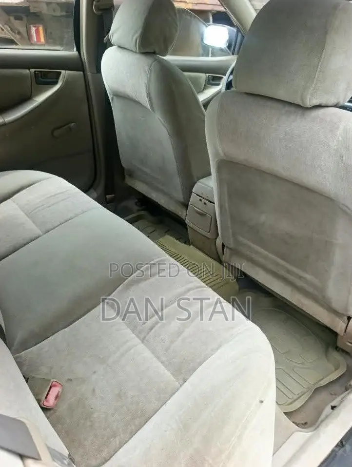 Toyota Corolla 2004 Blue