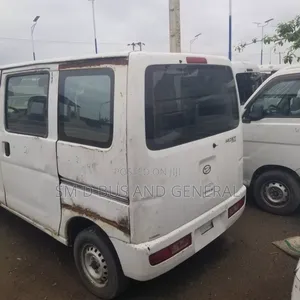 Daihatsu Hijet 2010 White