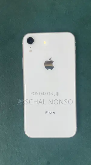 Apple iPhone XR 128 GB White