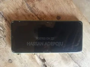 Itel P55 5G 128 GB Green