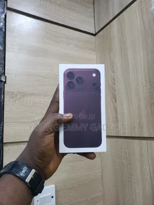 New Apple iPhone 18 Pro Max 256 GB Red