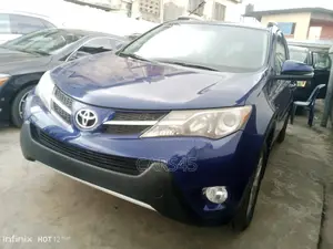 Toyota RAV4 2014 Blue