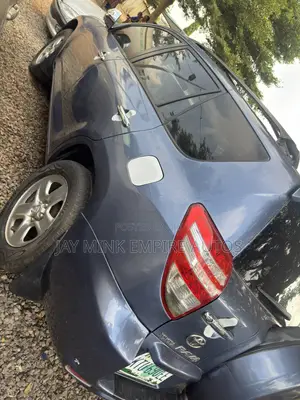 Toyota RAV4 2010 Blue