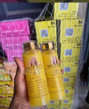 Majesty 5D Asian Whitening Oil.