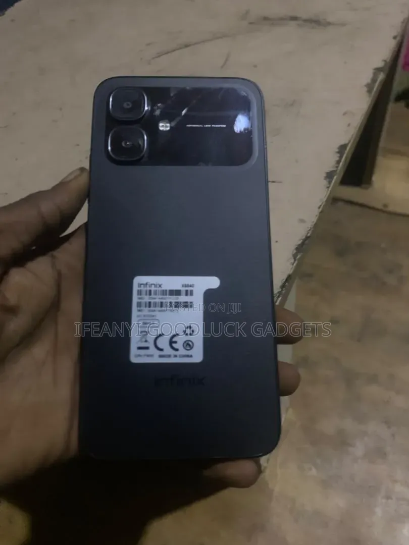 Infinix Smart 20 64 GB Black