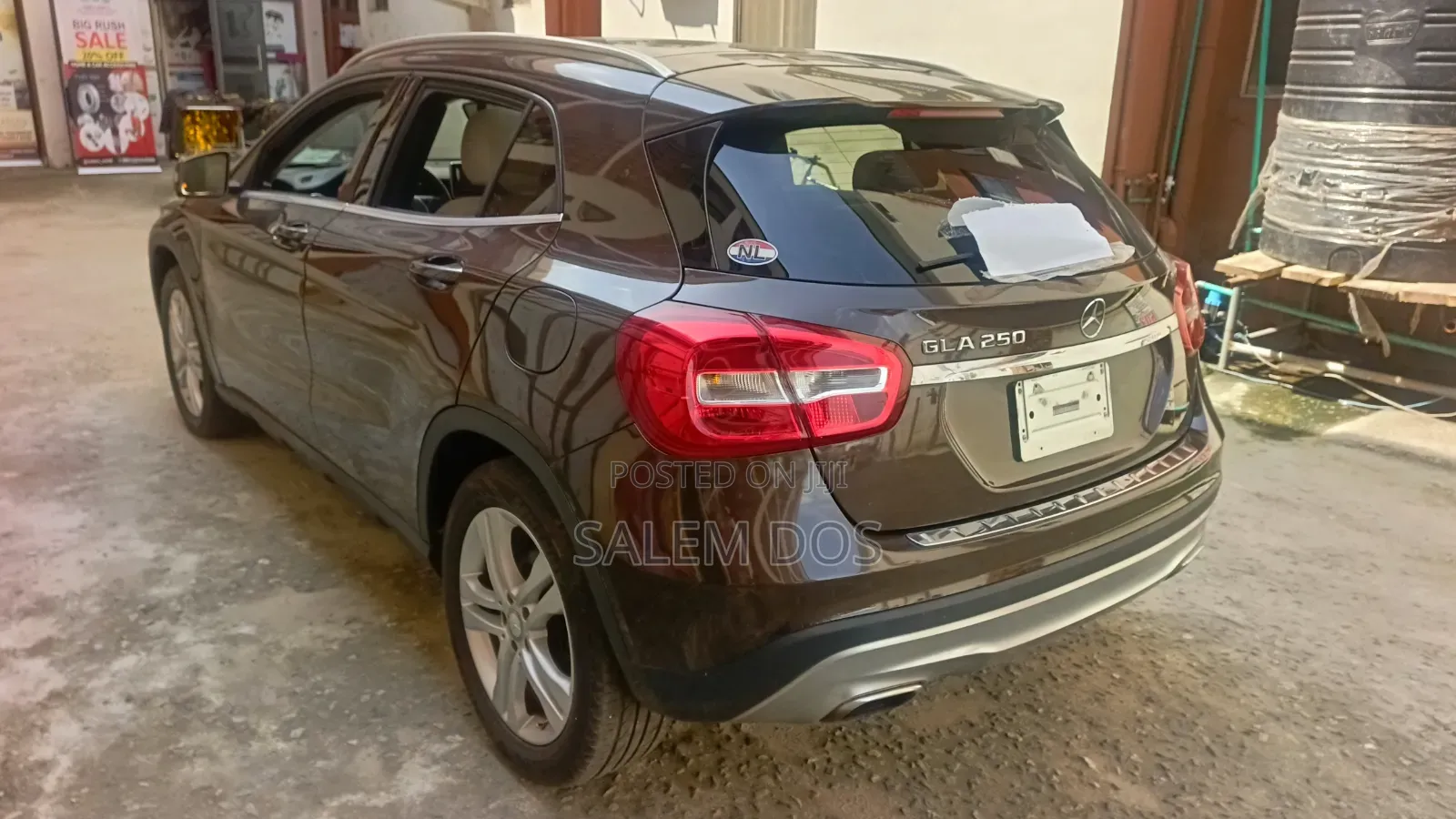 Mercedes-Benz GLA 250 2015 Brown