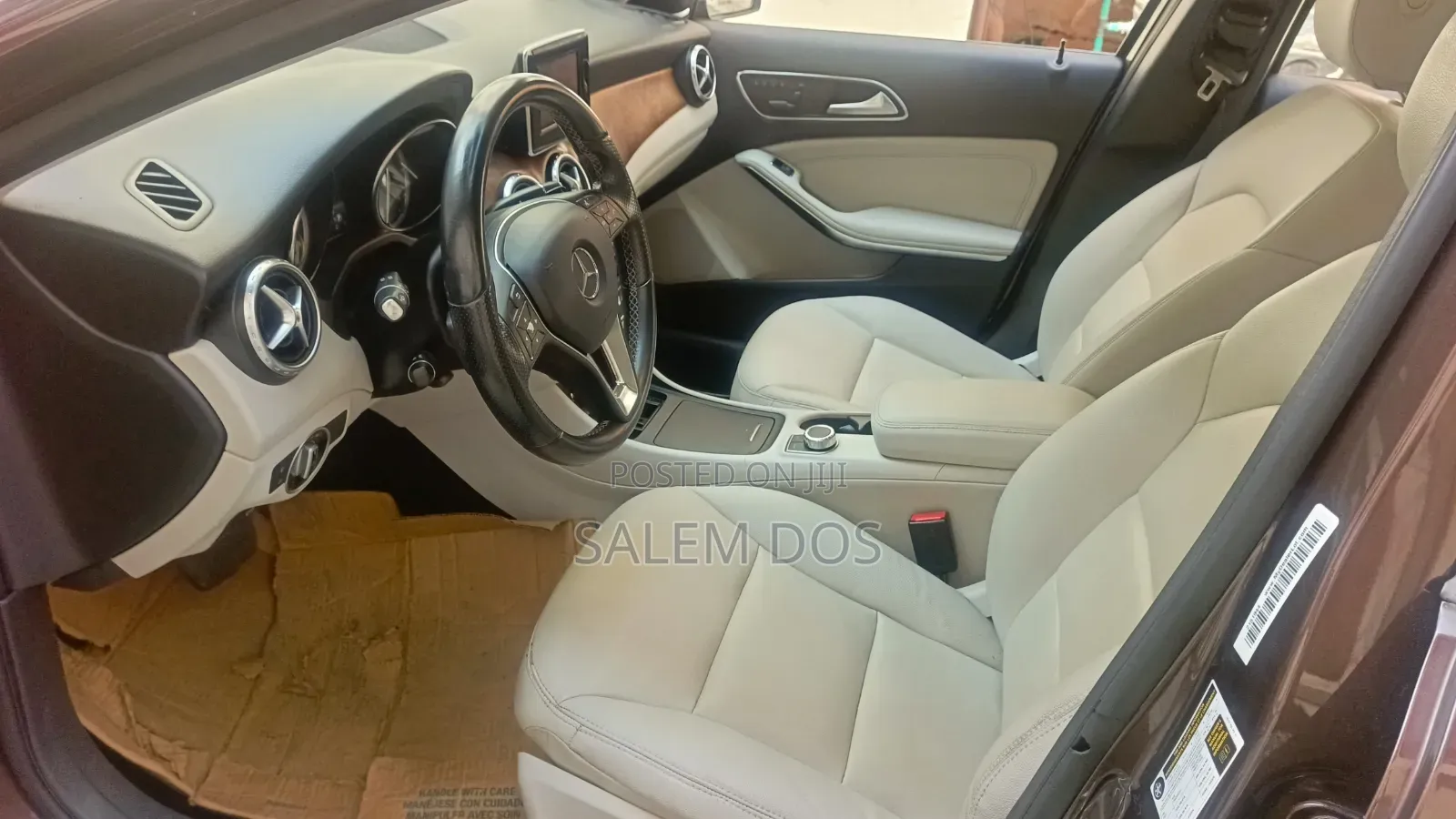 Mercedes-Benz GLA 250 2015 Brown