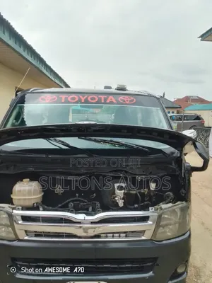 Toyota HiAce 2008 Black