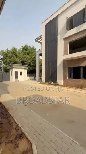 Furnished 9bdrm Duplex in Asokoro for sale