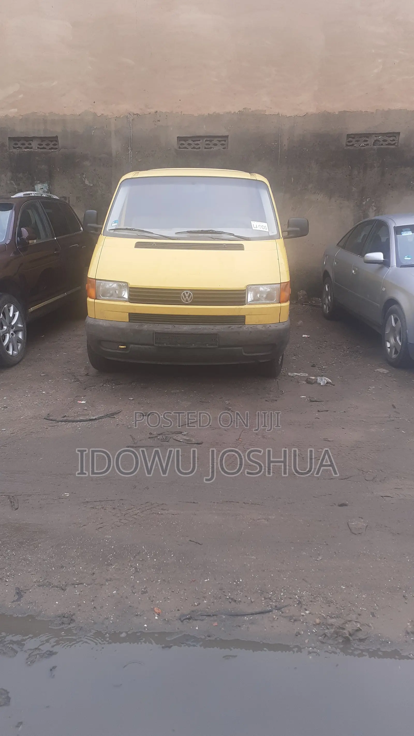Volkswagen Transporter 2005 Yellow
