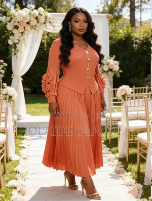 MIYAKI Gown Avail in Picture Colors