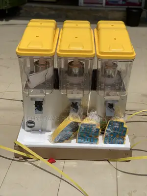 Three Chambers Juice Dispenser