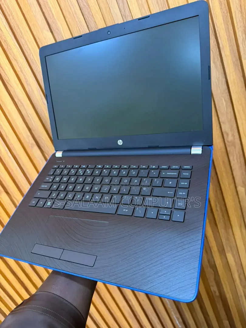 Laptop HP 240 G7 8GB AMD A6 SSD 128GB