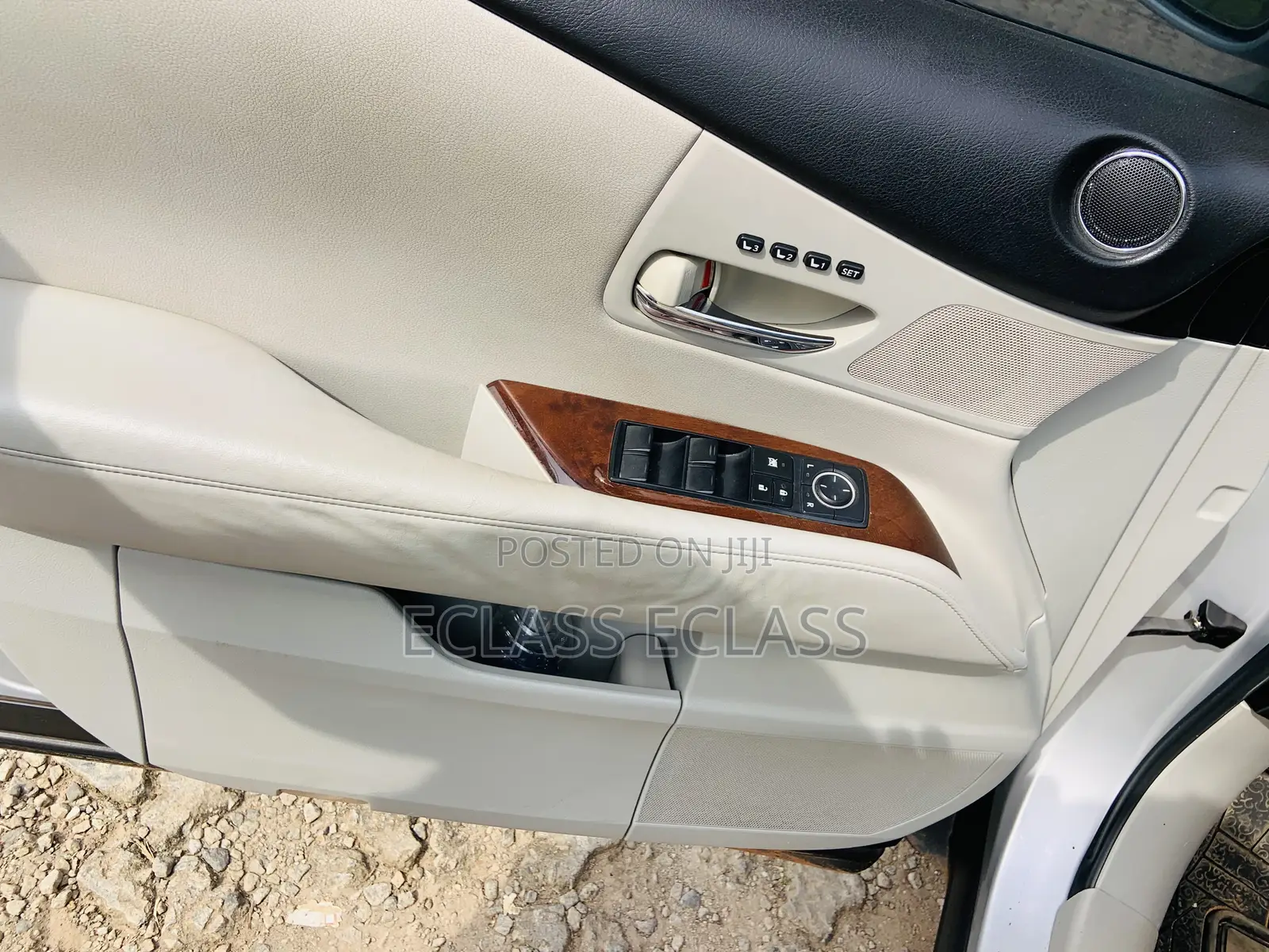 Lexus RX 2011 Silver