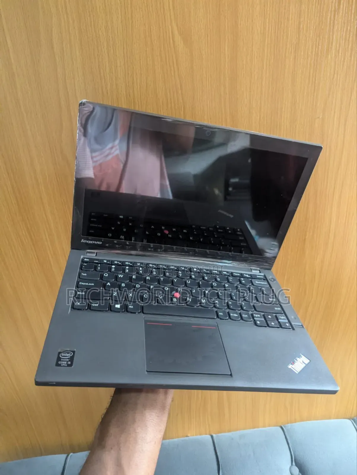 Laptop Lenovo ThinkPad T450 8GB Intel Core i5 HDD+SSD 500GB